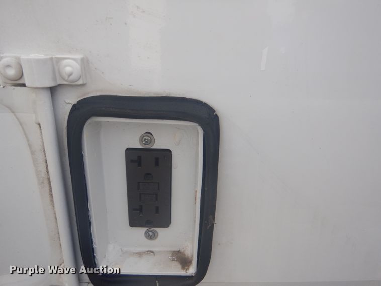 image for item GC9575 2012 Ford F550 Super Duty bucket truck