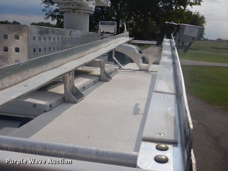 image for item GC9575 2012 Ford F550 Super Duty bucket truck