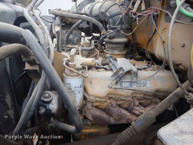 image for item GH9633 1986 Ford 8000 dump truck