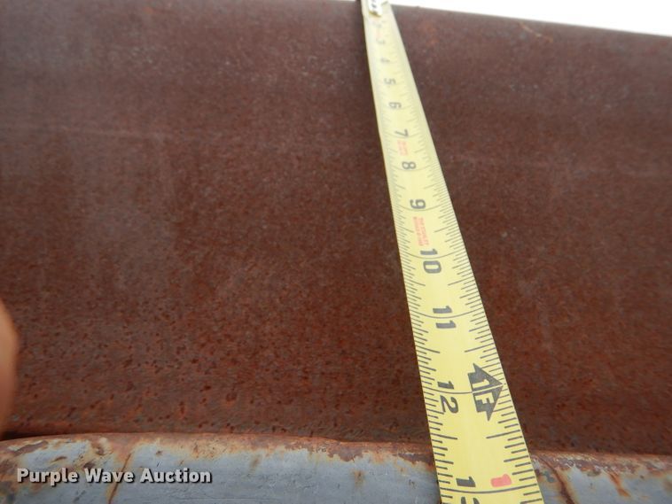 image for item GH9633 1986 Ford 8000 dump truck