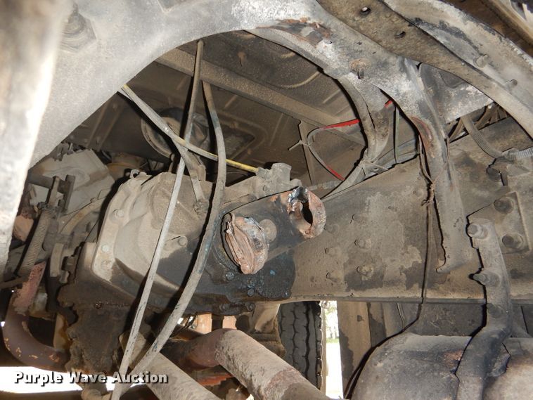 image for item GH9633 1986 Ford 8000 dump truck