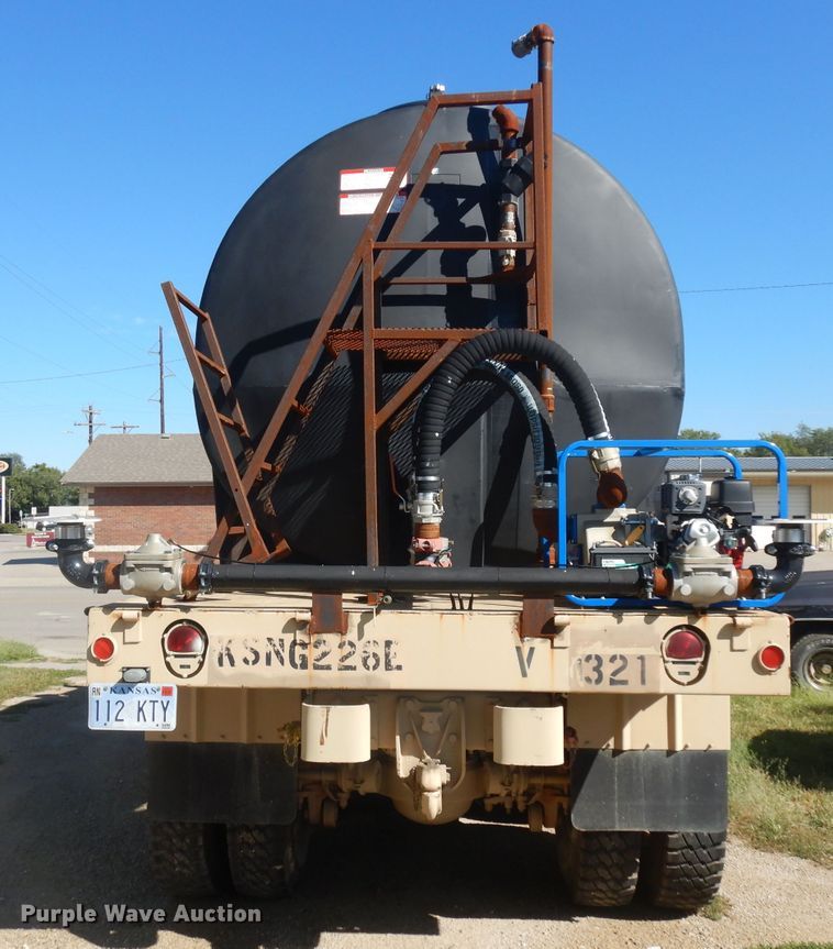 image for item GI9272 1984 Am General M923 tank truck