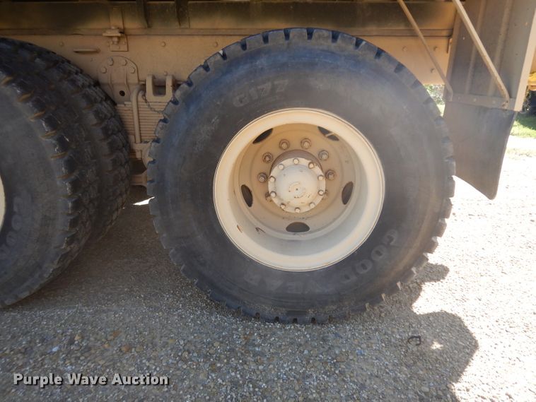 image for item GI9272 1984 Am General M923 tank truck