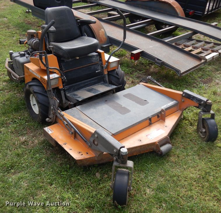 image for item GI9343 Woods 6215 ZTR lawn mower