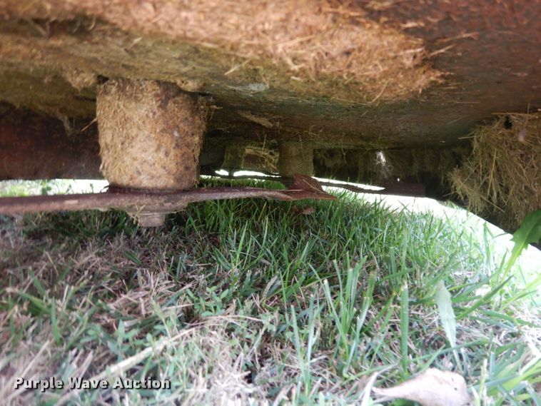 image for item GI9343 Woods 6215 ZTR lawn mower