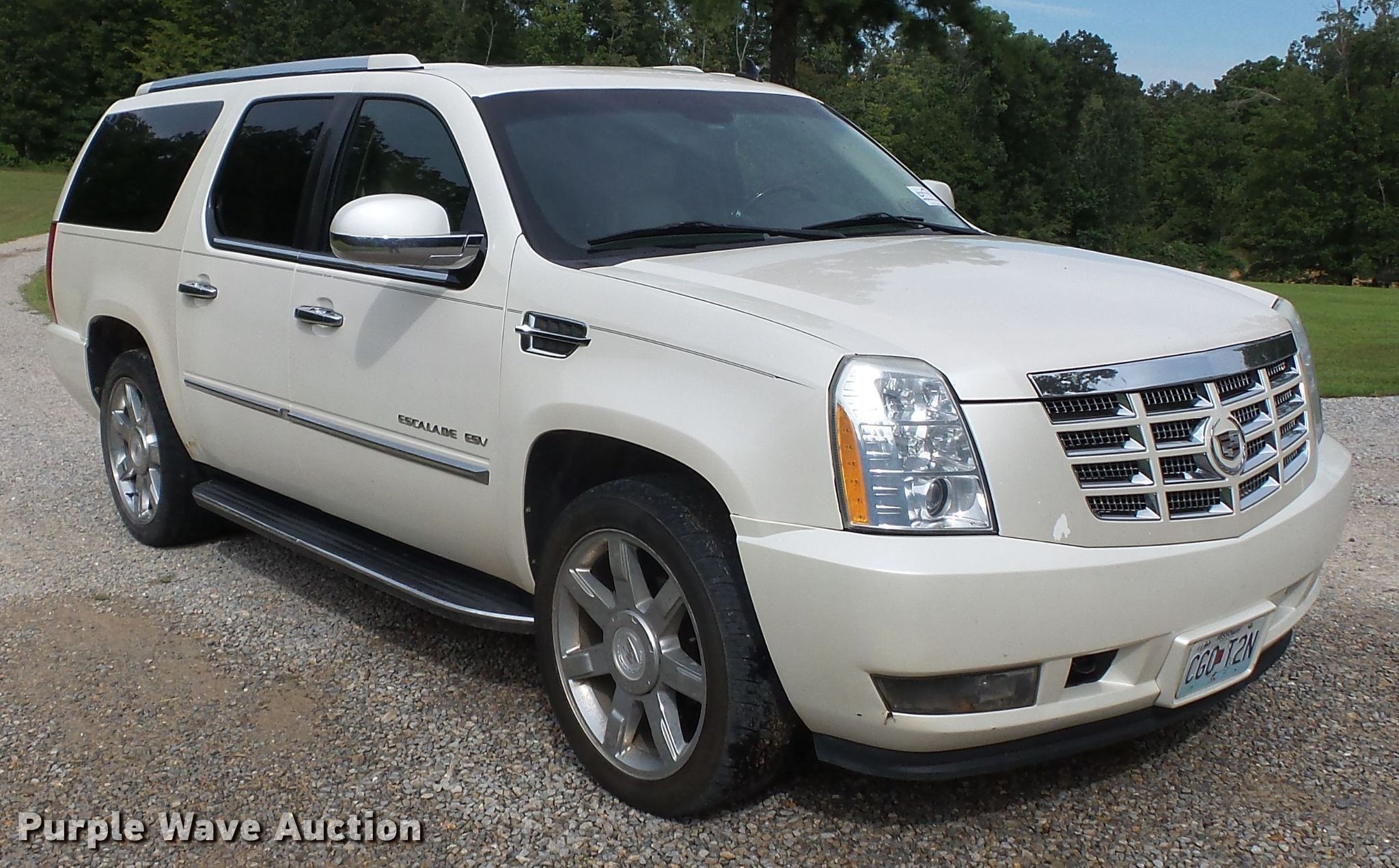 2010 Cadillac Escalade ESV SUV in Poplar Bluff, MO Item DE7959 sold