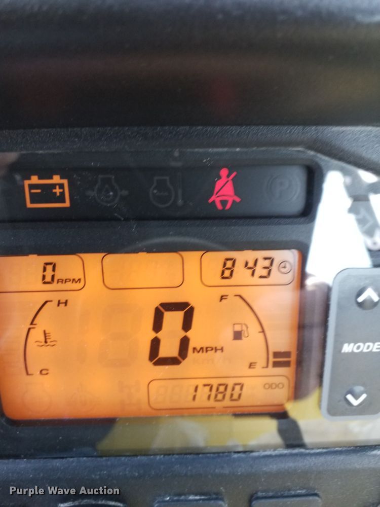 image for item DA8328 2016 John Deere Gator 825i utility vehicle