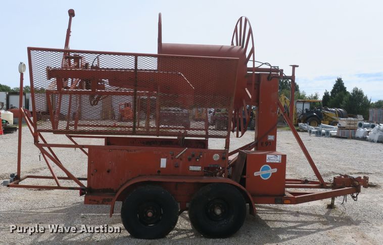 image for item DB10184 1997 Stewart & Stevenson GE93 reel trailer