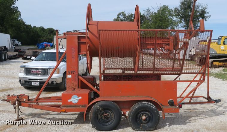 image for item DB10184 1997 Stewart & Stevenson GE93 reel trailer