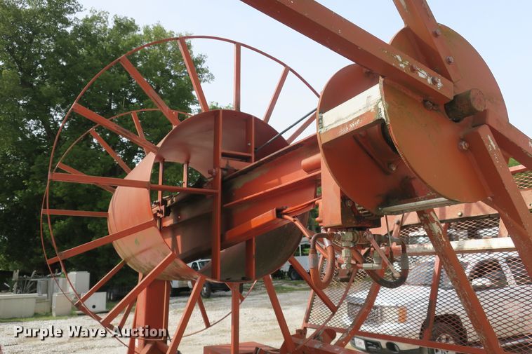 image for item DB10184 1997 Stewart & Stevenson GE93 reel trailer