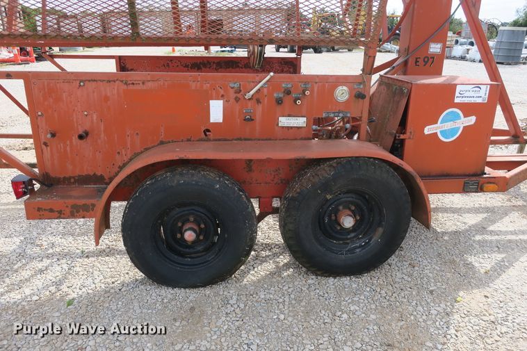 image for item DB10184 1997 Stewart & Stevenson GE93 reel trailer