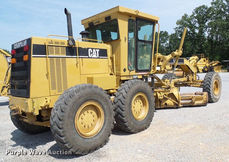 image for item DB2218 1996 Caterpillar 135H motor grader
