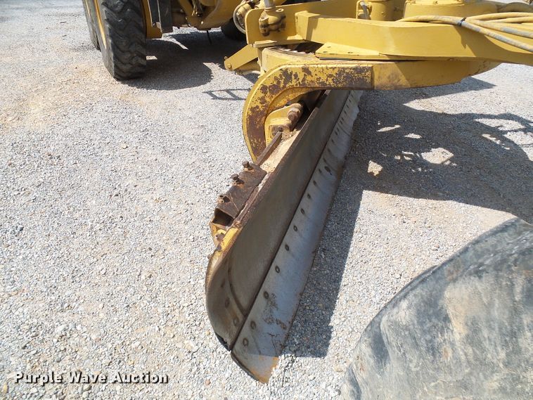 image for item DB2218 1996 Caterpillar 135H motor grader