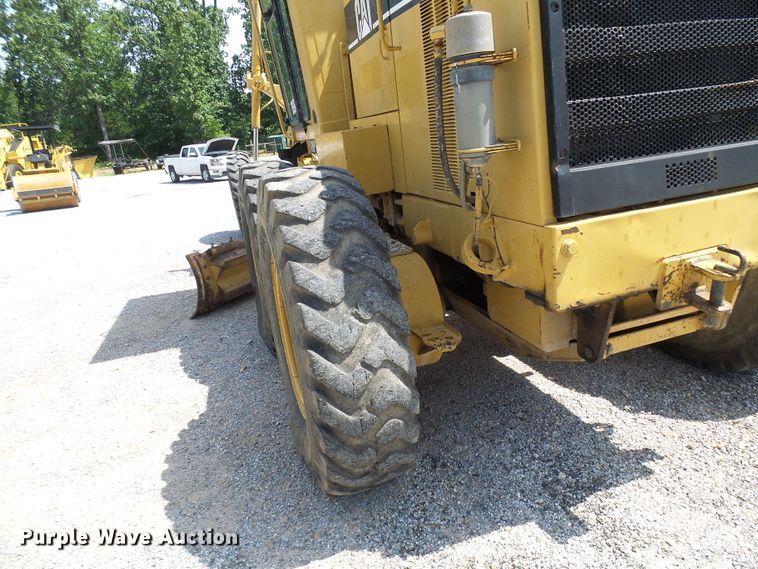 image for item DB2218 1996 Caterpillar 135H motor grader