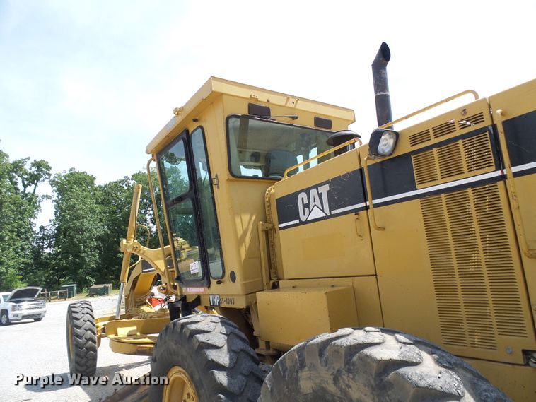 image for item DB2218 1996 Caterpillar 135H motor grader