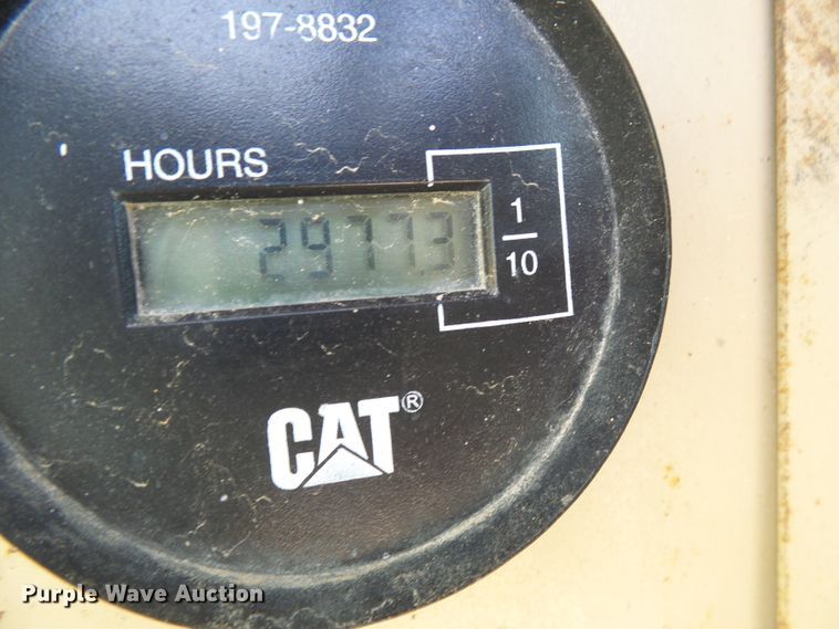 image for item DB2218 1996 Caterpillar 135H motor grader