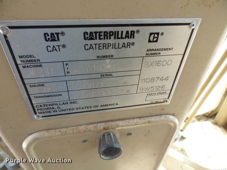 image for item DB2218 1996 Caterpillar 135H motor grader