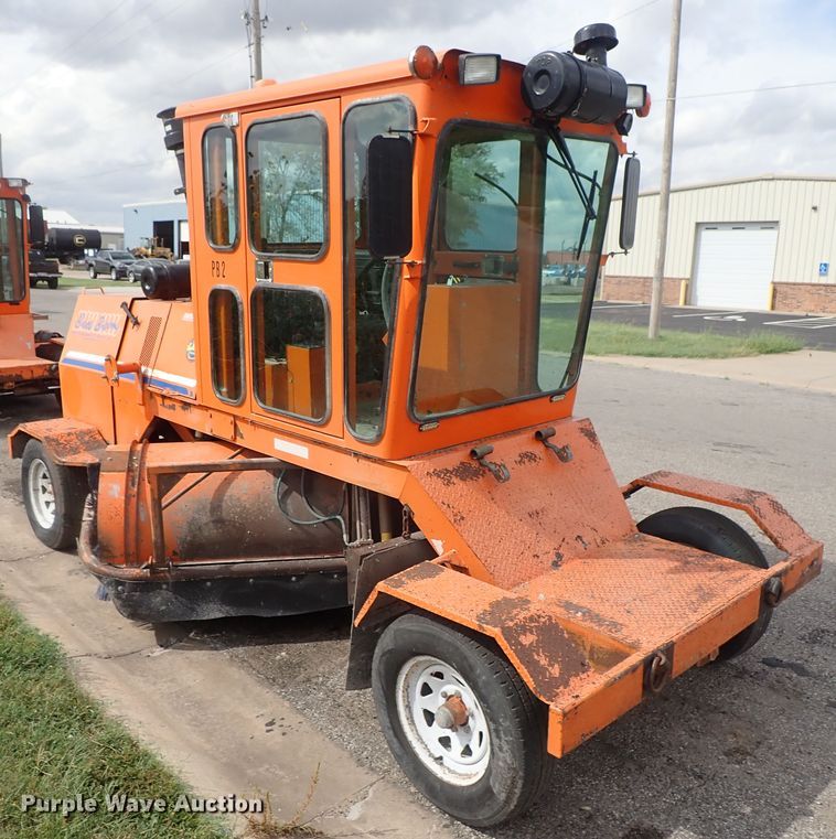 image for item DB7679 2009 Broce RJT350 broom