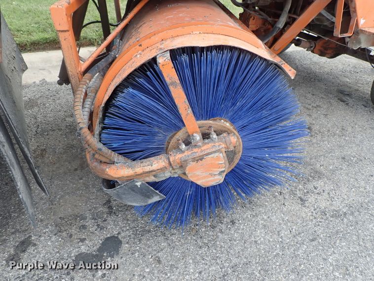 image for item DB7679 2009 Broce RJT350 broom