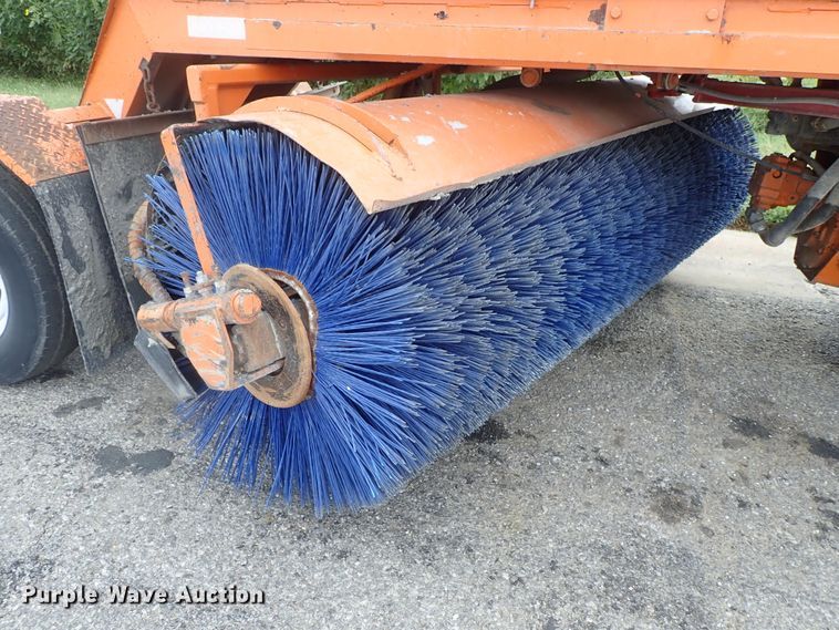 image for item DB7679 2009 Broce RJT350 broom