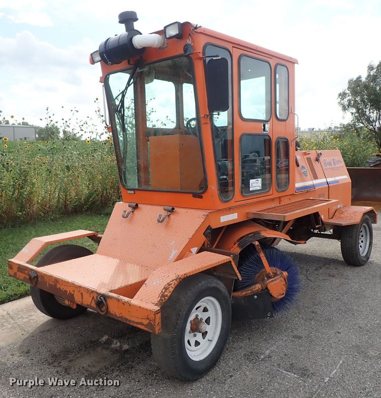 image for item DB7682 2009 Broce RJT350 broom