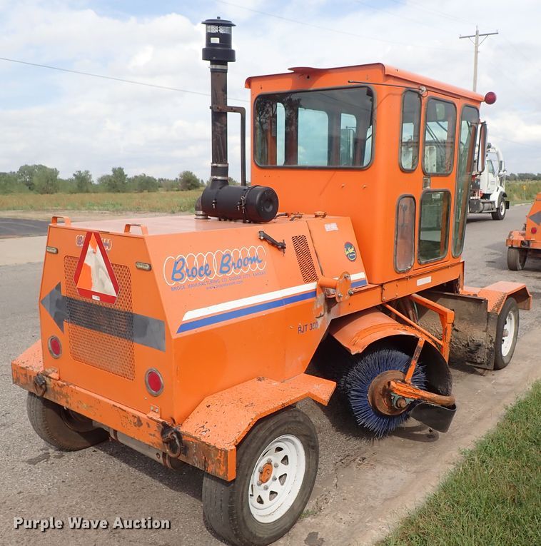 image for item DB7682 2009 Broce RJT350 broom