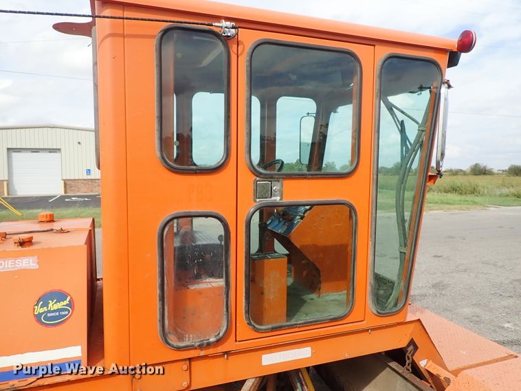 image for item DB7682 2009 Broce RJT350 broom