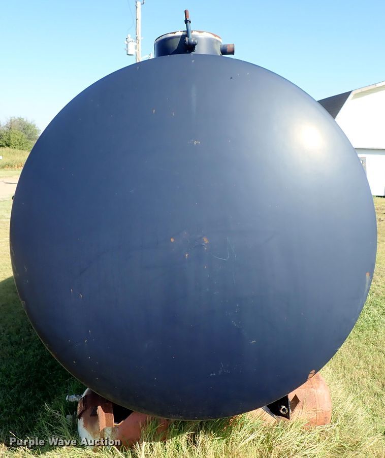 image for item DB7698 Vacuum excavator tank