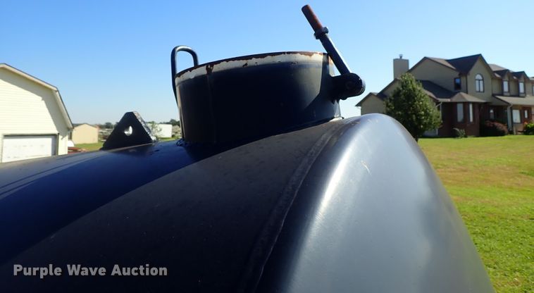 image for item DB7698 Vacuum excavator tank