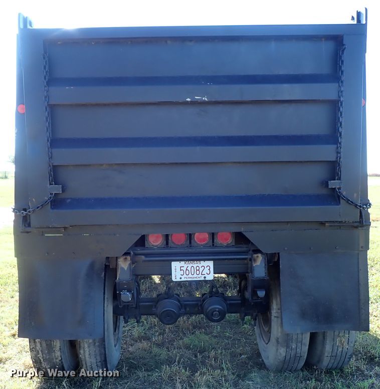 image for item DB7699 1993 shop built end dump pup trailer