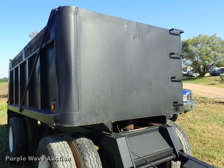 image for item DB7699 1993 shop built end dump pup trailer