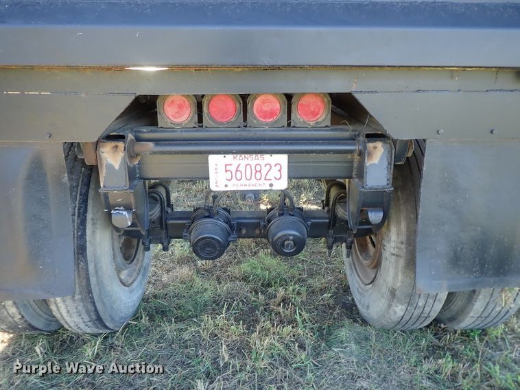 image for item DB7699 1993 shop built end dump pup trailer