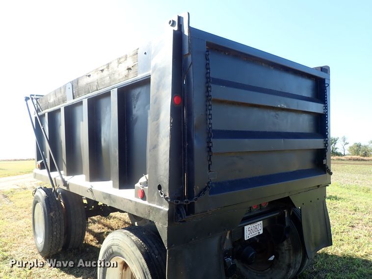 image for item DB7699 1993 shop built end dump pup trailer