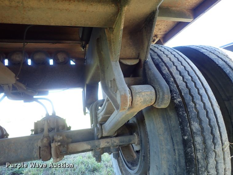 image for item DB7699 1993 shop built end dump pup trailer