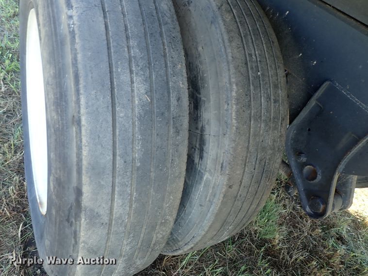 image for item DB7699 1993 shop built end dump pup trailer