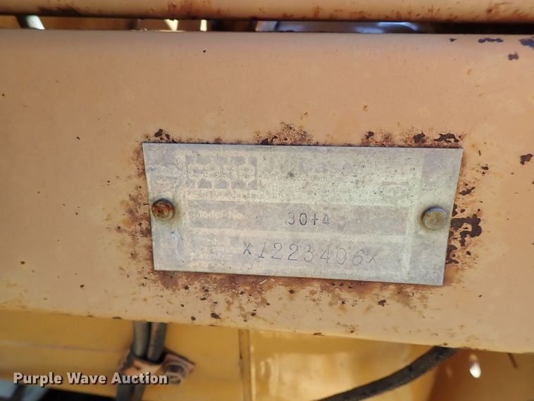 image for item DB7702 1983 Case 30+4 trencher