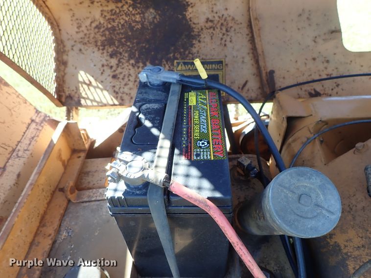 image for item DB7702 1983 Case 30+4 trencher