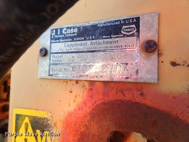 image for item DB7702 1983 Case 30+4 trencher