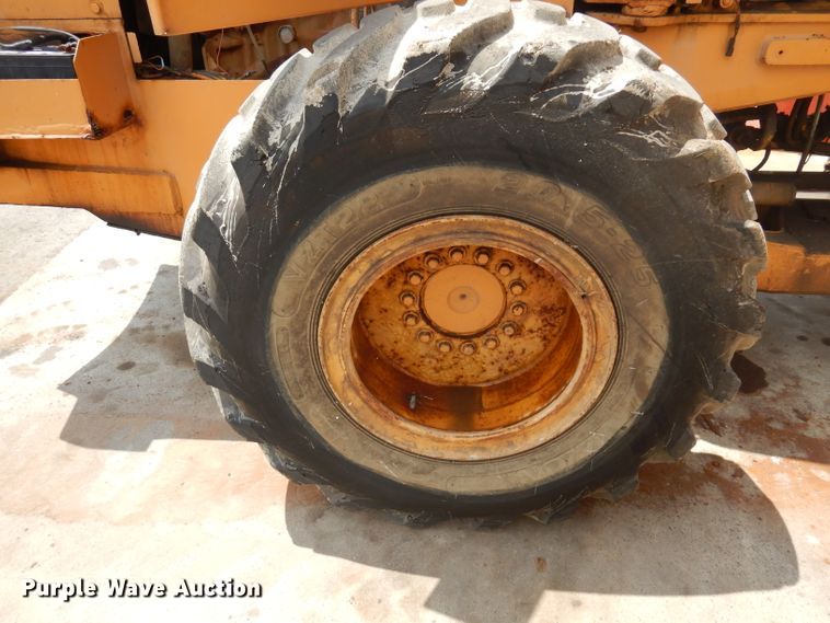 image for item DD3021 1996 John Deere 544G wheel loader