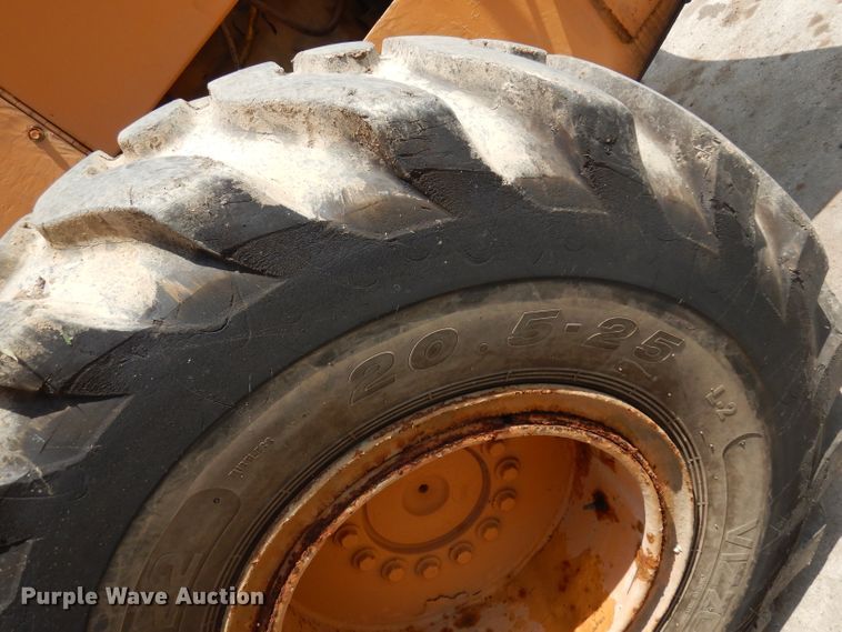 image for item DD3021 1996 John Deere 544G wheel loader