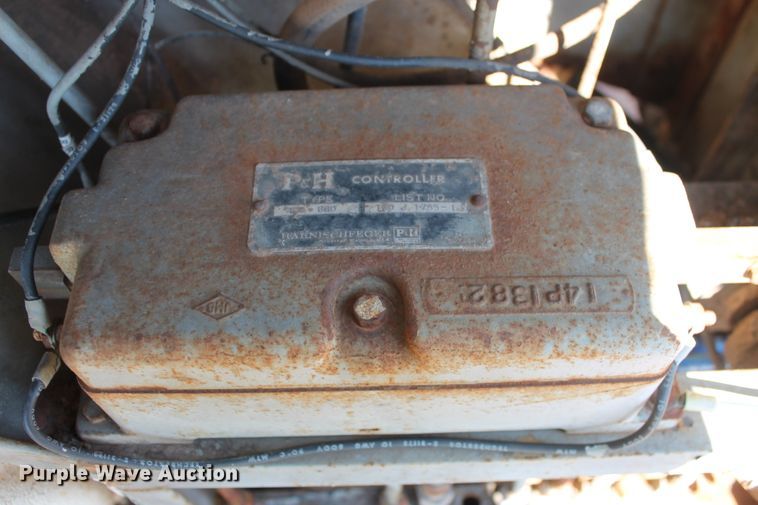 image for item DD4985 1969 P & H 645TC crane