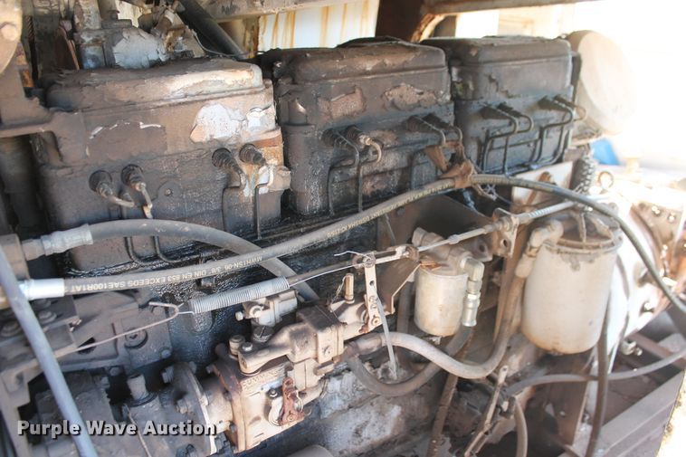 image for item DD4985 1969 P & H 645TC crane