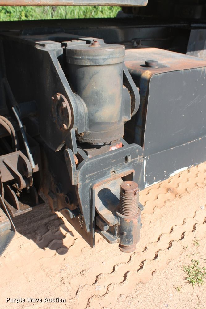 image for item DD4985 1969 P & H 645TC crane