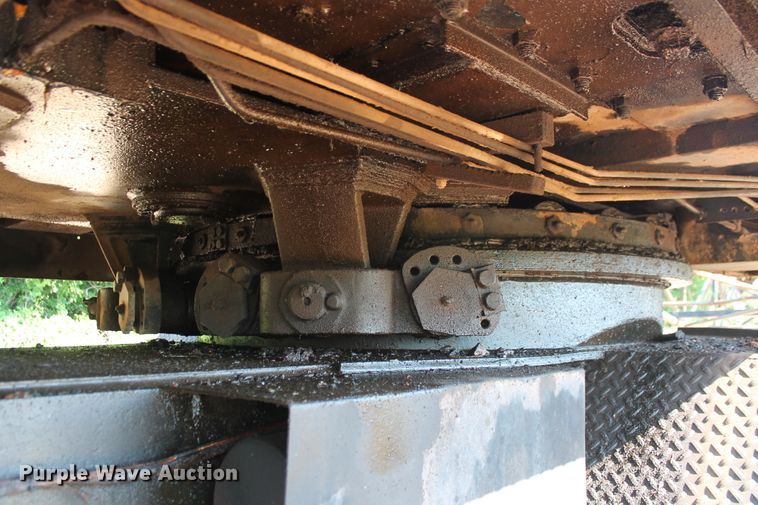 image for item DD4985 1969 P & H 645TC crane