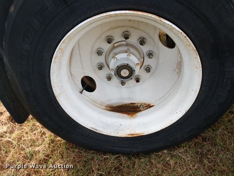 image for item DD7112 1987 Lode bottom dump trailer