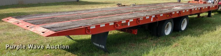 image for item DD7114 2006 Trail Eze TE401 tilt deck equipment trailer