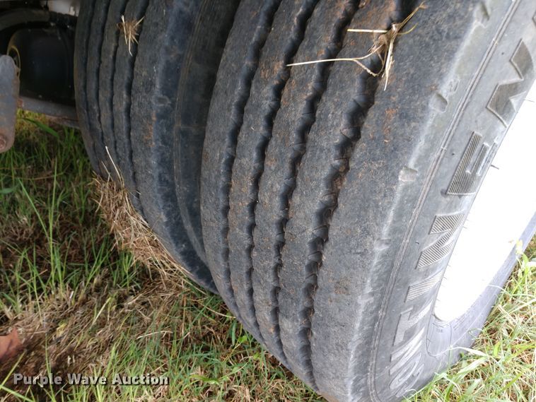 image for item DD7114 2006 Trail Eze TE401 tilt deck equipment trailer