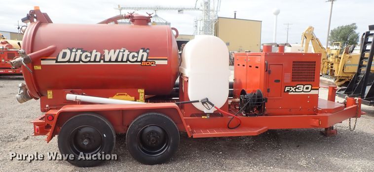 image for item DE1106 2003 Ditch Witch FX30 vacuum excavator