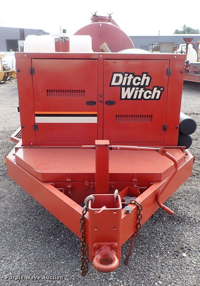 image for item DE1106 2003 Ditch Witch FX30 vacuum excavator