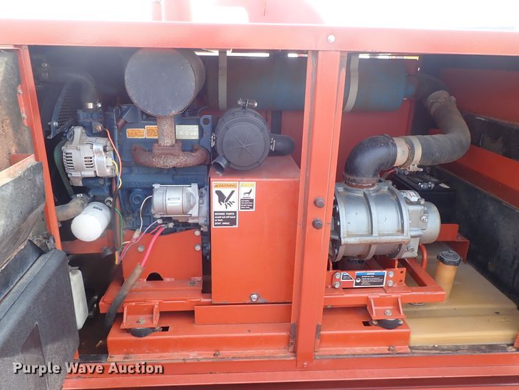 image for item DE1106 2003 Ditch Witch FX30 vacuum excavator